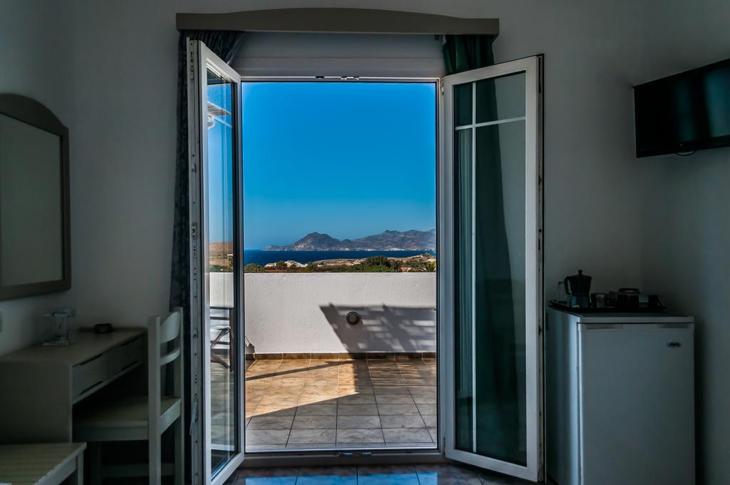 Agnanti View Hotel Пачаина Экстерьер фото